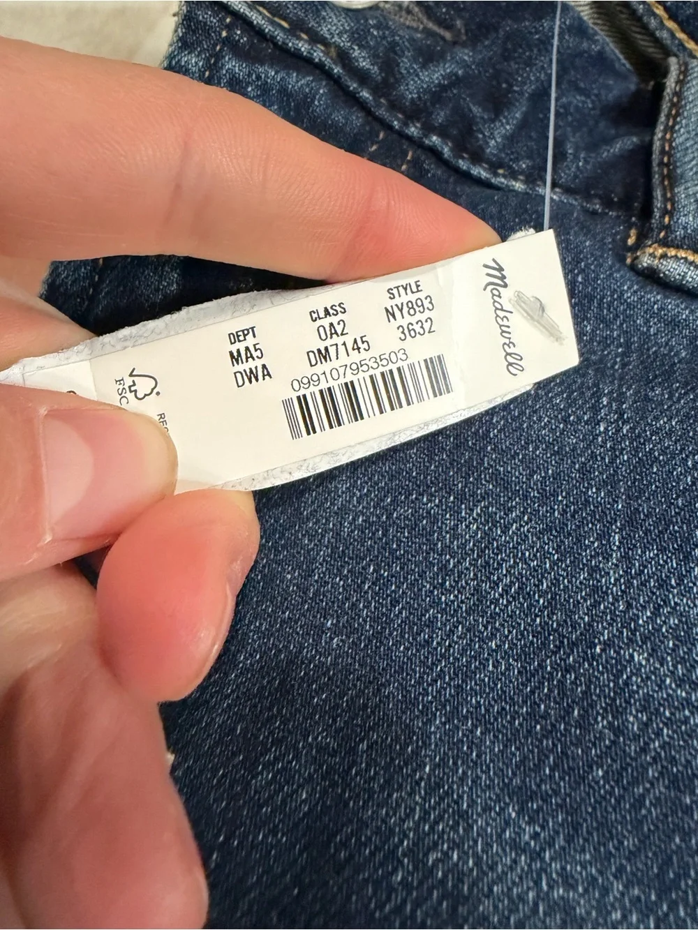 Madewell danden wash 36 32 Athletic Slim Jeans